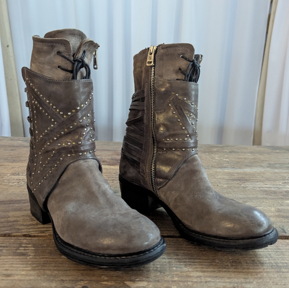 AS98 Callhoun Studded Distressed Leather Moto Boots